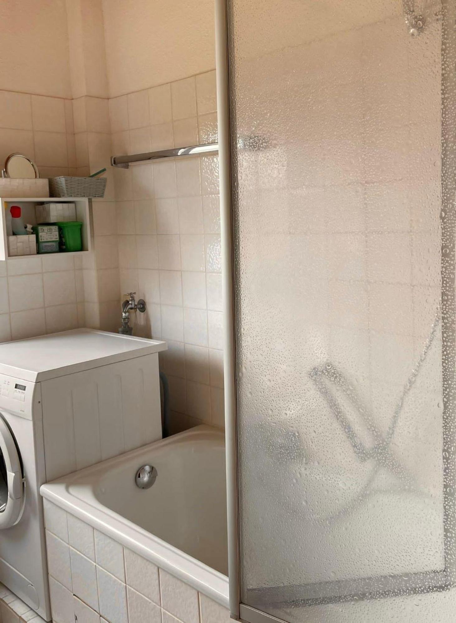Aalhues-ferienwohnung-ueber-2-etagen-fuer-4-erwachsene-und-1-kind Apartment